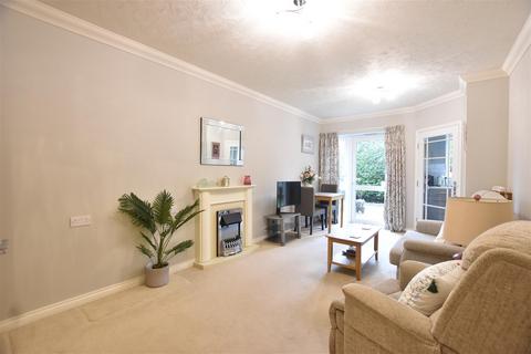 1 bedroom retirement property for sale, Leatherhead Road, Ashtead KT21