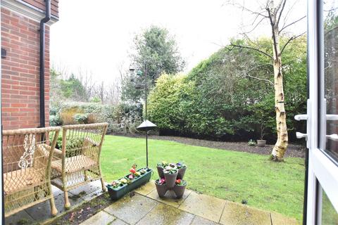 1 bedroom retirement property for sale, Leatherhead Road, Ashtead KT21