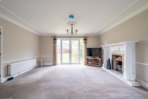 6 bedroom detached house for sale, Old Road, Holme-on-spalding-moor