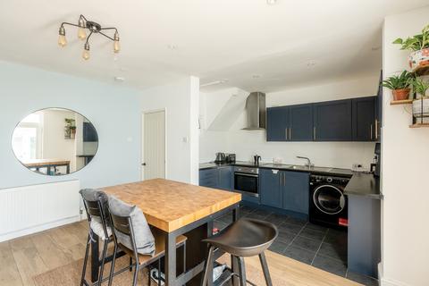 3 bedroom end of terrace house for sale, Bristol BS7