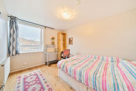 2 bedroom apartment for sale, Maskell Road, London