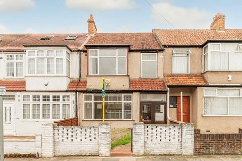 3 bedroom terraced house to rent, Beckway Road, Norbury, London, SW16