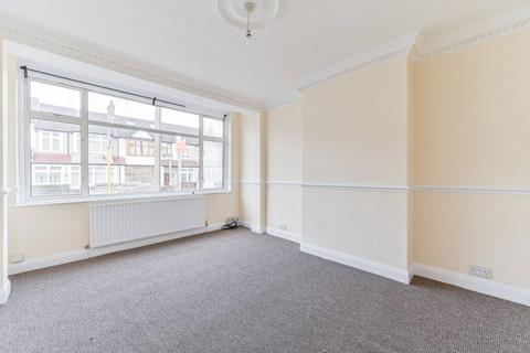 3 bedroom terraced house to rent, Beckway Road, Norbury, London, SW16