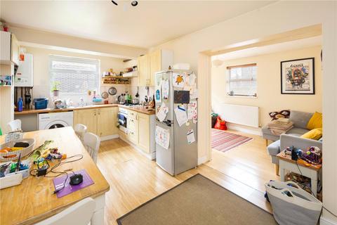 2 bedroom flat for sale, Mount Pleasant Lane, Upper Clapton, London, E5