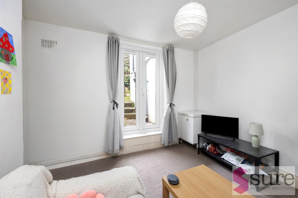 Hampden Road, 47-013(1)