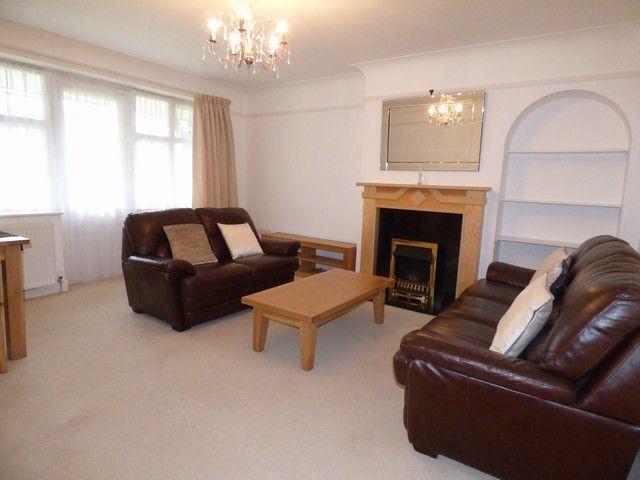 Apartment in London - View 2