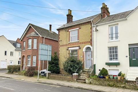 2 bedroom end of terrace house for sale, Gosport Street, Lymington SO41