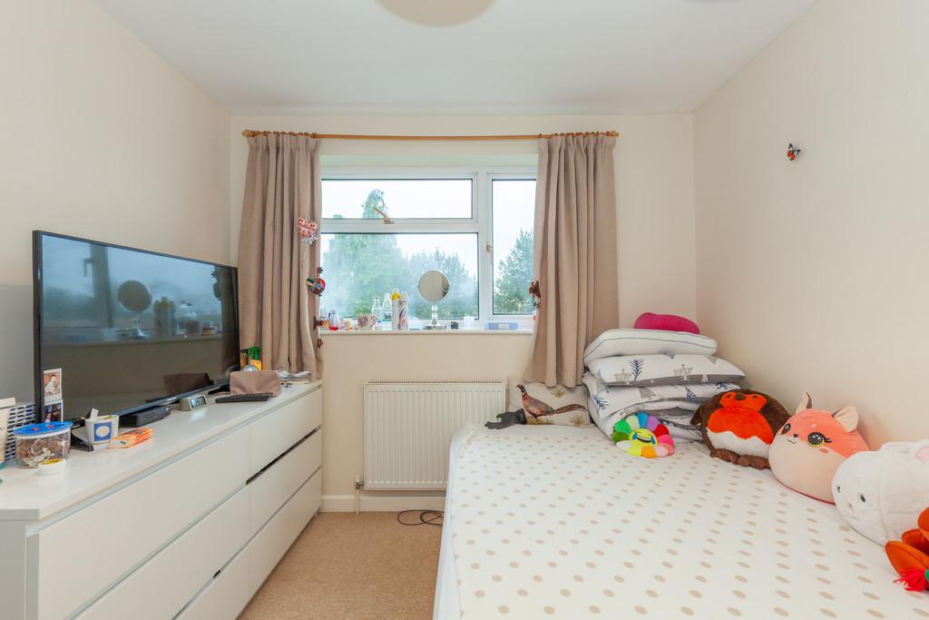 Bedroom 4- Angle 2