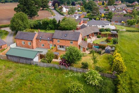 4 bedroom barn conversion to rent, Church Farm Court, Adderley, Market Drayton