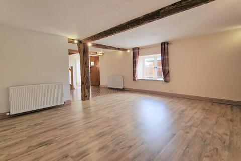 4 bedroom barn conversion to rent, Church Farm Court, Adderley, Market Drayton