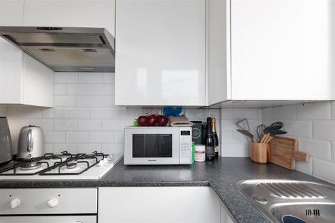 20 Hyde Walk, Morden, SM4 6LR