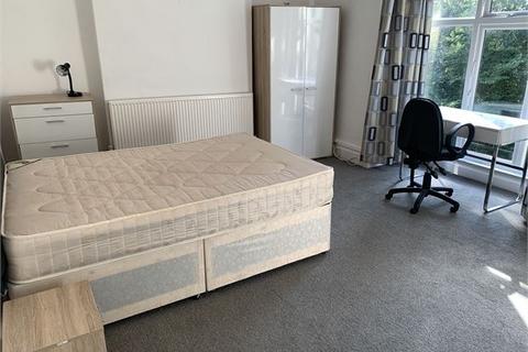 4 bedroom house share to rent, Brynmill Terrace, Brynmill, Swansea,