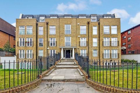 2 bedroom apartment to rent, Widmore Road, Bromley BR1