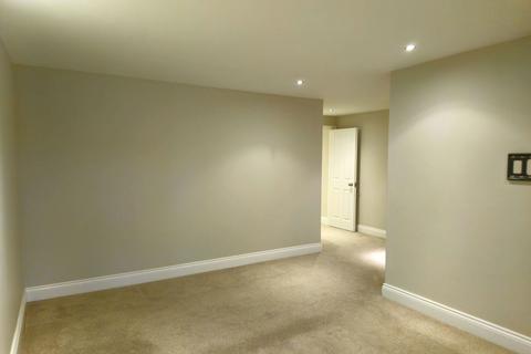 2 bedroom apartment to rent, Widmore Road, Bromley BR1