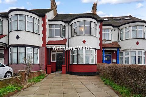 3 bedroom terraced house for sale, North Circular Road, Palmers Green, N13