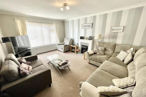 undefined, Ashby Gardens, Moulton