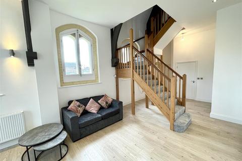 4 bedroom end of terrace house for sale, Postland Road, Crowland