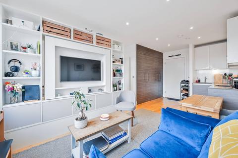 Studio for sale, Molesworth Street, Lewisham, London, SE13