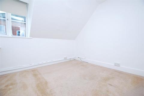 1 bedroom penthouse to rent, York Road, Guildford, Surrey, GU1