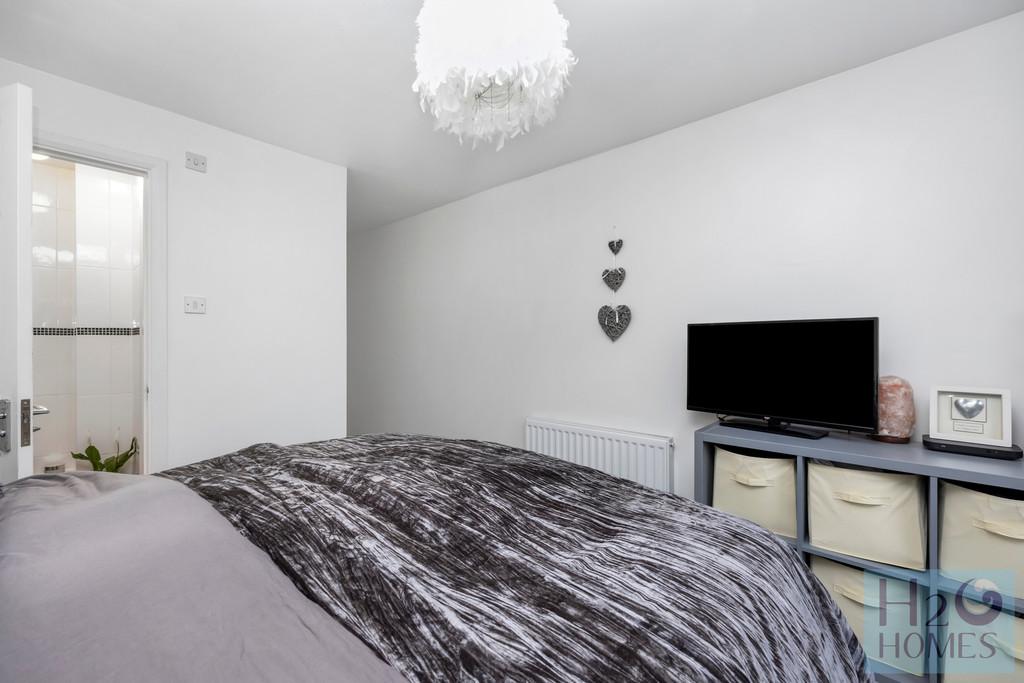 Hamilton Court 13-004