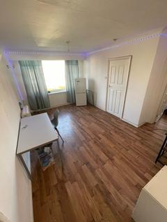 1 bedroom flat to rent, Baguley Crescent, Middleton