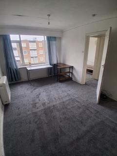 1 bedroom flat to rent, Baguley Crescent, Middleton