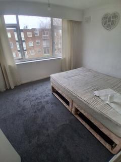 1 bedroom flat to rent, Baguley Crescent, Middleton