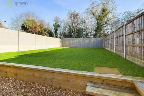 10 Crigdon, Wilnecote, Tamworth, B77 4JT