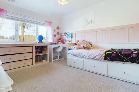 108 Lechlade Road, Great Barr, Birmingham, B43 5NG