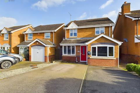 3 bedroom detached house for sale, Sunfields Close, Tamworth B78