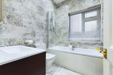 76 Reddicap Hill, Sutton Coldfield, B75 7BG