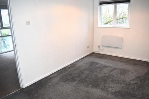 2 bedroom apartment to rent, Edge Lane, Chorlton , Manchester