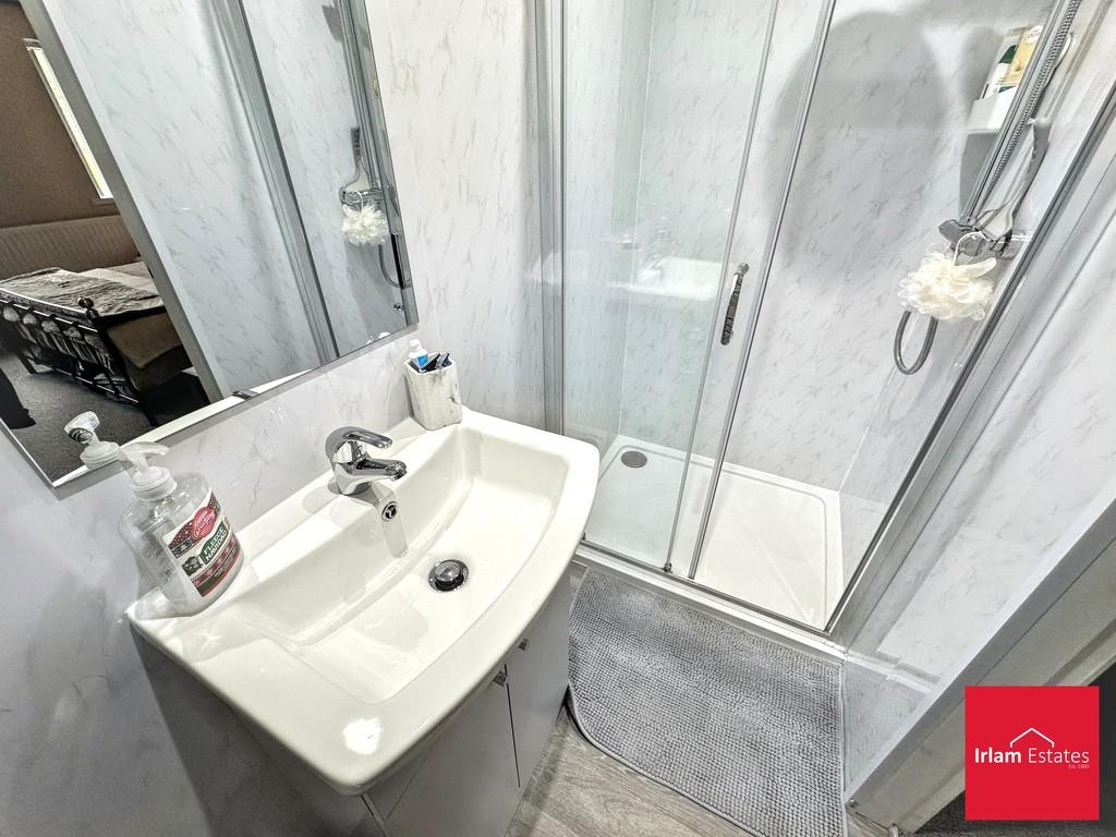 Img 3976