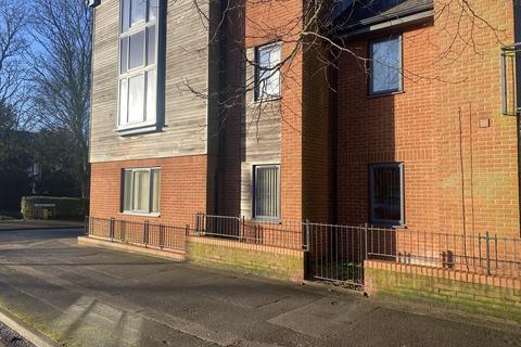 2 bedroom apartment to rent, College Court , College Close, Lincoln