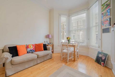 2 bedroom flat for sale, Ongar Road, London SW6