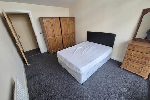 1 bedroom apartment to rent, Wheeleys Lane, Birmingham B15