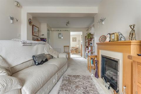 3 bedroom semi-detached house for sale, Highfields, Saffron Walden CB10