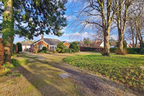 4 bedroom detached bungalow for sale, Happisburgh Road, North Walsham