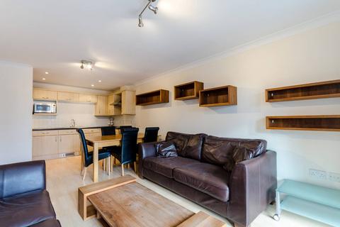 1 bedroom flat to rent, West Street, Sutton, SM1