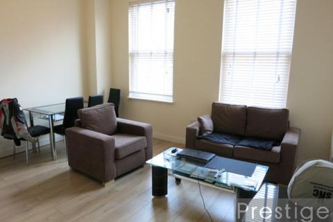 1 bedroom apartment to rent, Holloway Road, London N7