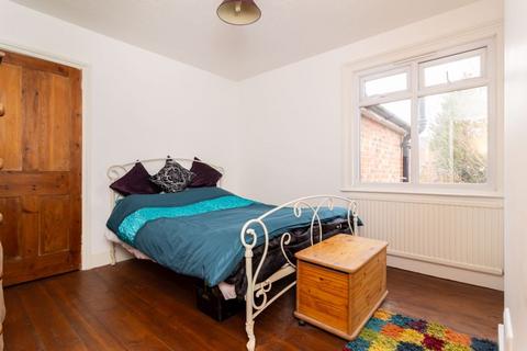 7 Lagham Road, South Godstone, Godstone, RH9 8HE