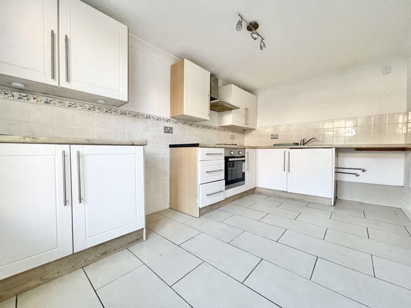 Kitchen Alt