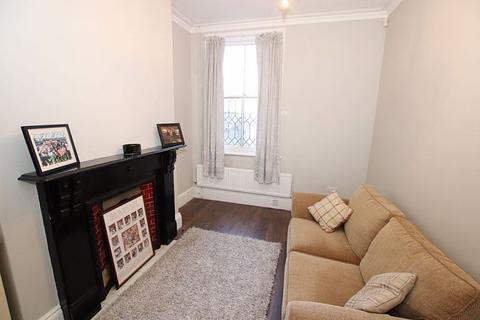 3 bedroom terraced house for sale, LEGSBY AVENUE, GRIMSBY