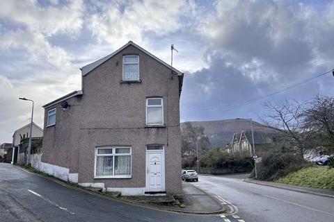 5 bedroom semi-detached house for sale, Merthyr Road, Abergavenny