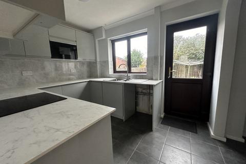 4 bedroom detached house for sale, Tabor Road, Colchester