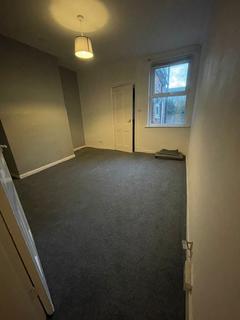 3 bedroom terraced house to rent, 28 Wellington Street Stapleford Nottingham  NG9 7BE