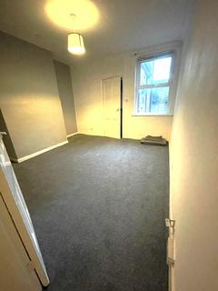 3 bedroom terraced house to rent, 28 Wellington Street Stapleford Nottingham  NG9 7BE