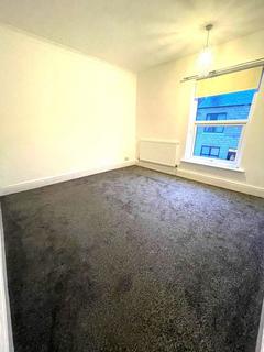 3 bedroom terraced house to rent, 28 Wellington Street Stapleford Nottingham  NG9 7BE