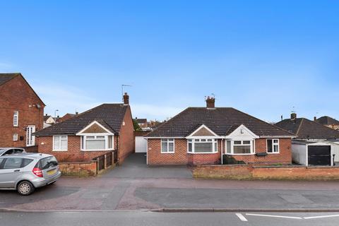 3 bedroom semi-detached bungalow for sale, Queensway, Wellingborough, NN8