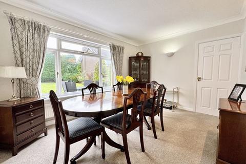 5 bedroom detached house for sale, Carnoustie Close, Sutton Coldfield, B75 6UW